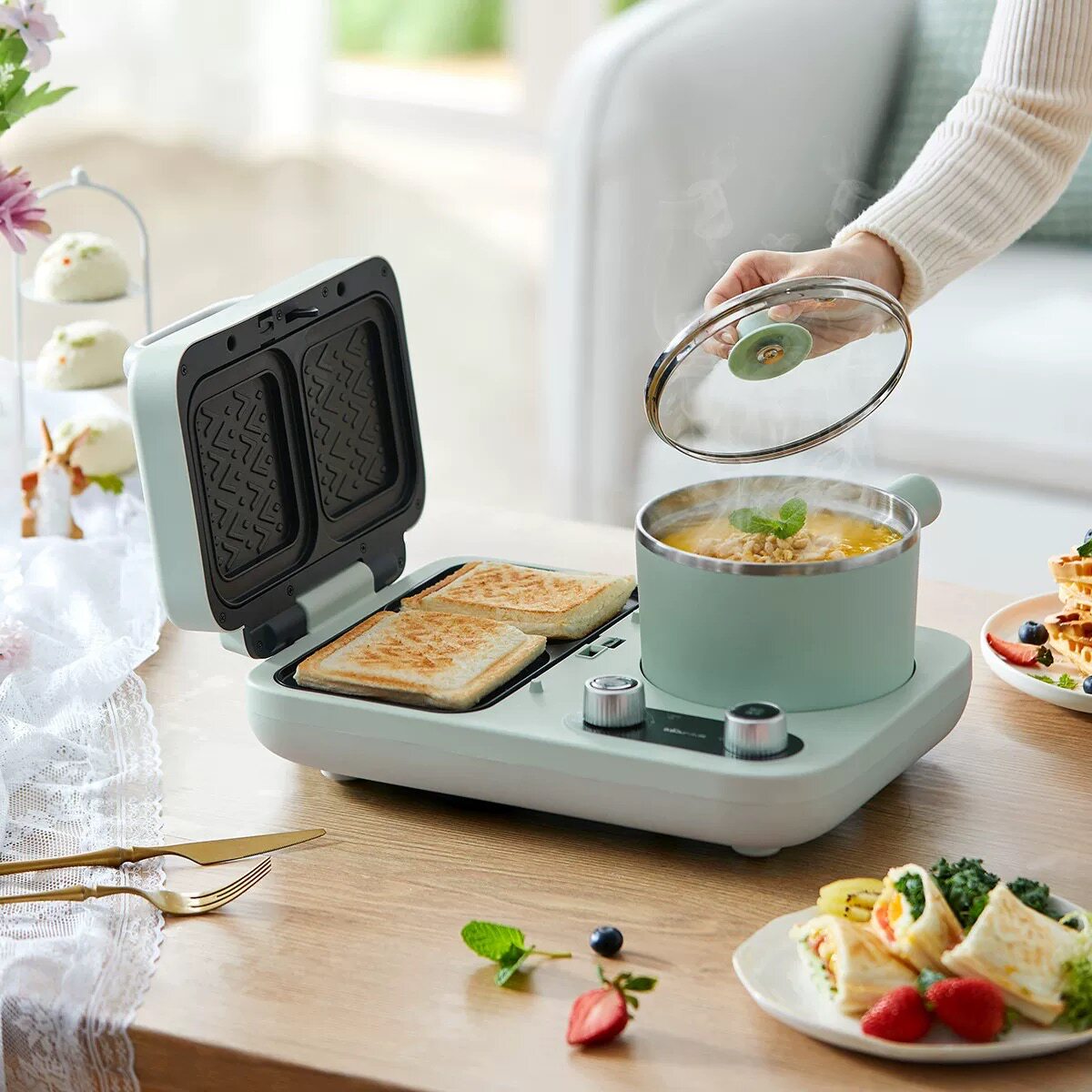 サンドイッチメーカー朝食マシン家庭用小型多機能トーストプレス - Breakfast Sandwich Press のレビューと価格